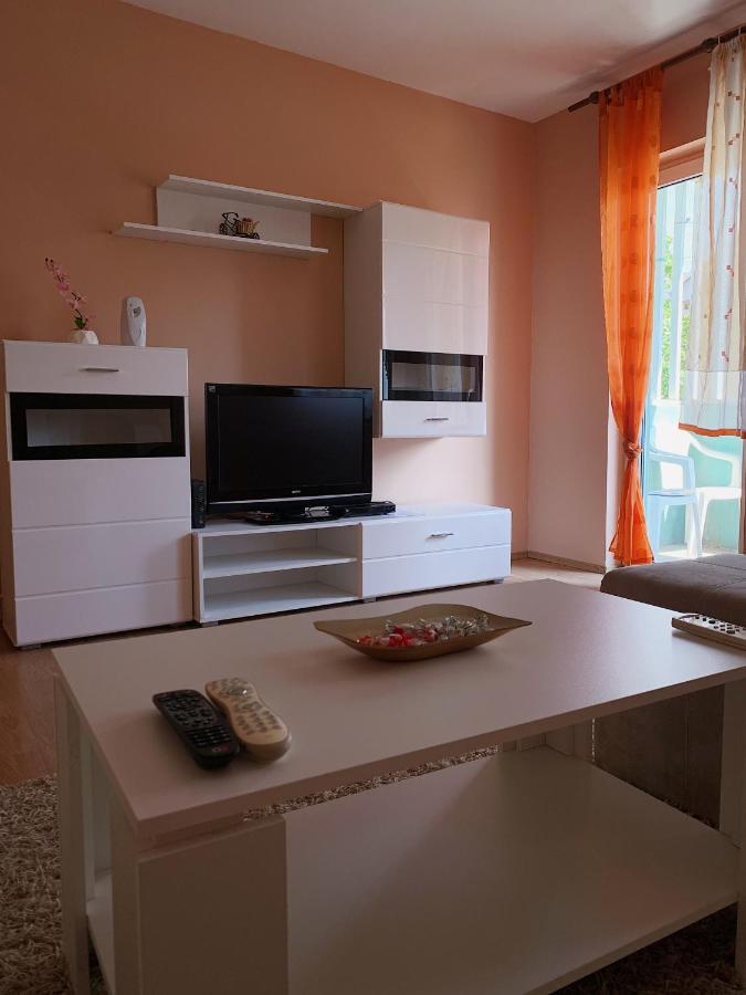 Apartment Sunny Bulevar Mostar Buitenkant foto